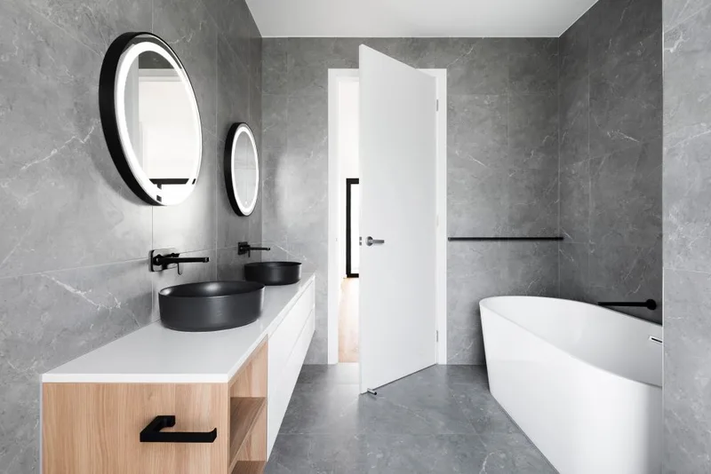 Rénovation salle de bain baignoire douche Toulouse